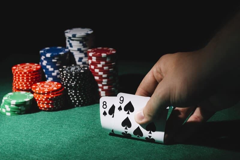 Cách cược Poker chính xác nhất